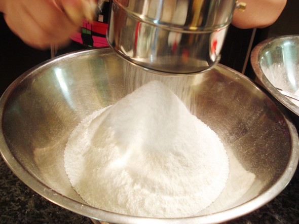 làm bánh bò bằng bột gạo, khó hay dễ làm bánh bò bằng bột gạo, khó hay dễ
